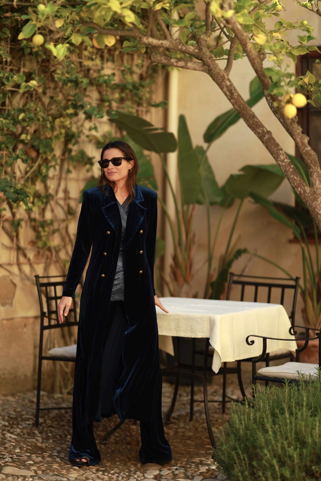 LEVITA BOTONES TERCIOPELO AZUL