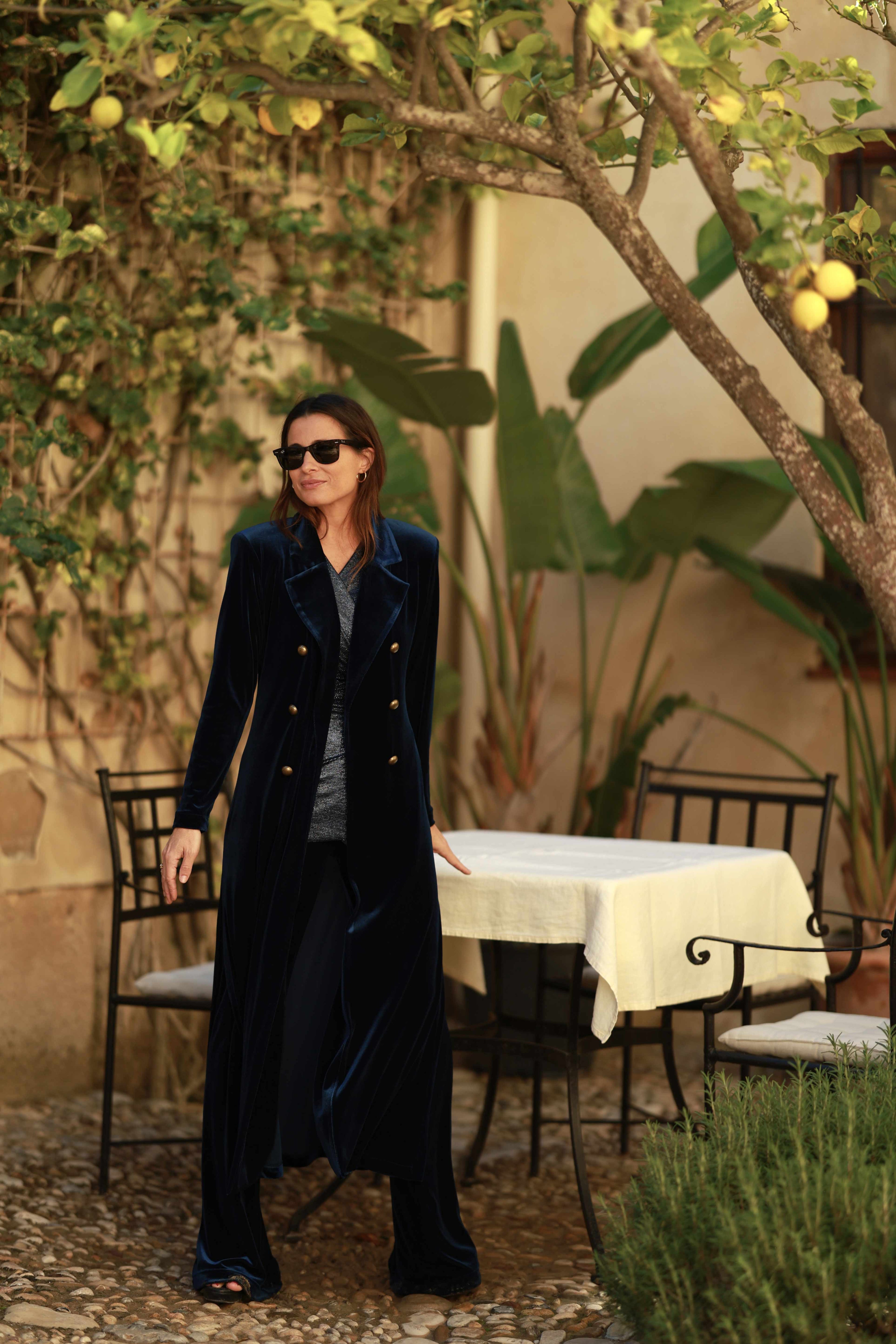 LEVITA BOTONES TERCIOPELO AZUL